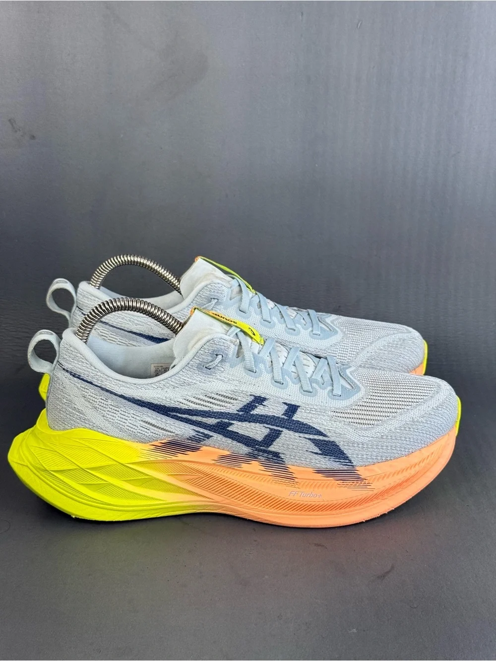 ASICS Superblast 2 'Paris’ athletic sneaker shoes men’s size 7.5